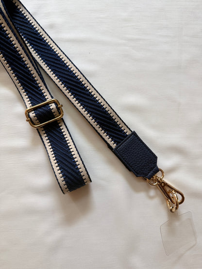 BLOCK BLUE BELT WITH POUCH