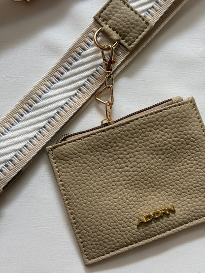 BLOCK WHITE BELT WITH POUCH