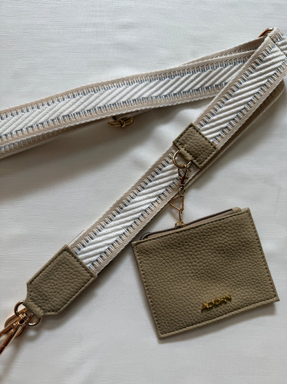 BLOCK WHITE BELT WITH POUCH
