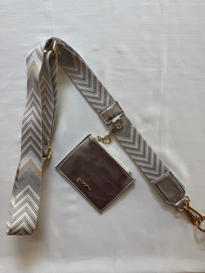 ARROW SILVER BELT WITH POUCH