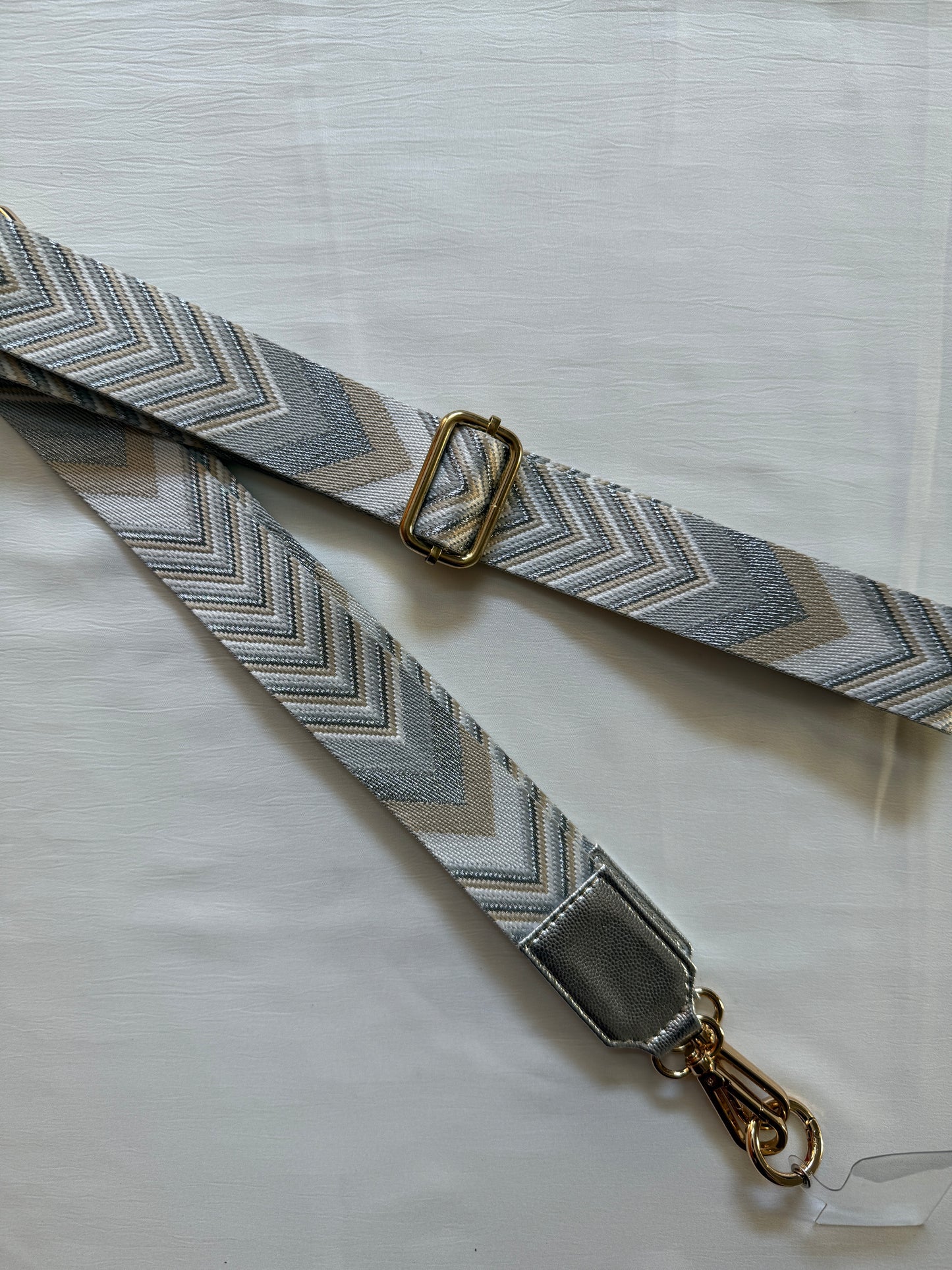 ARROW SILVER BELT WITH POUCH