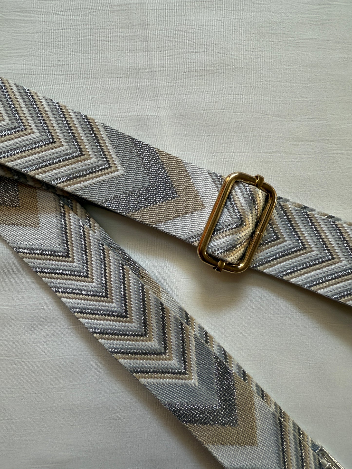 ARROW SILVER BELT WITH POUCH